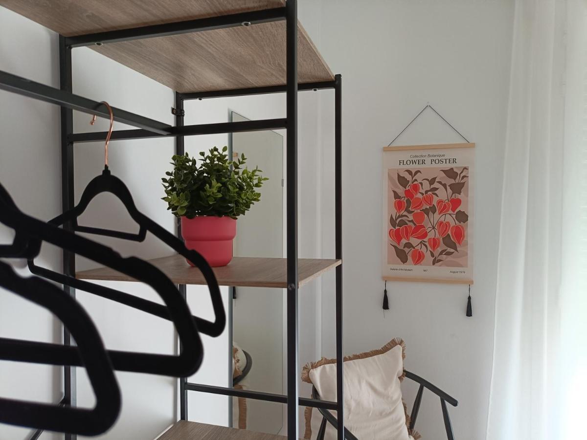 Apartamento Happy Street Socuellamos Luaran gambar
