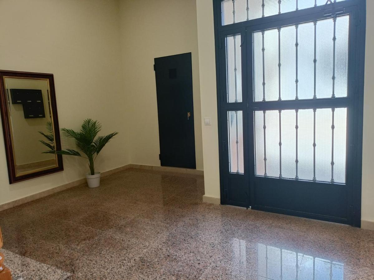 Apartamento Happy Street Socuellamos Luaran gambar